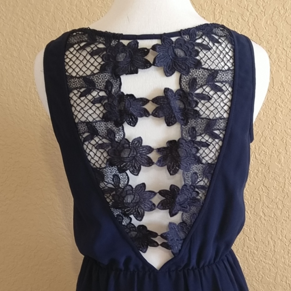 Modcloth Doe & Rae Lace Crochet Backless Dress - Picture 6 of 7
